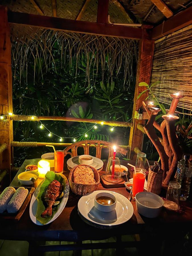 Hotel Igabara Hobbit House Tangalle Esterno foto