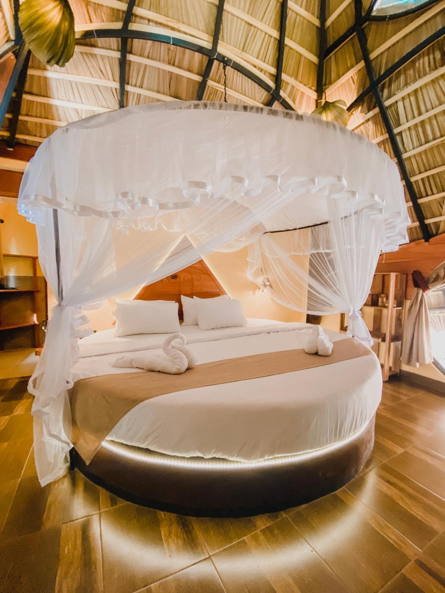 Hotel Igabara Hobbit House Tangalle Esterno foto
